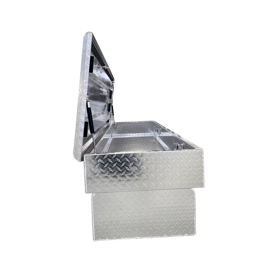 صناديق أدوات الشاحنات ذات الفتح العلوي والمزودة بـ Nature Diamond Sluminium