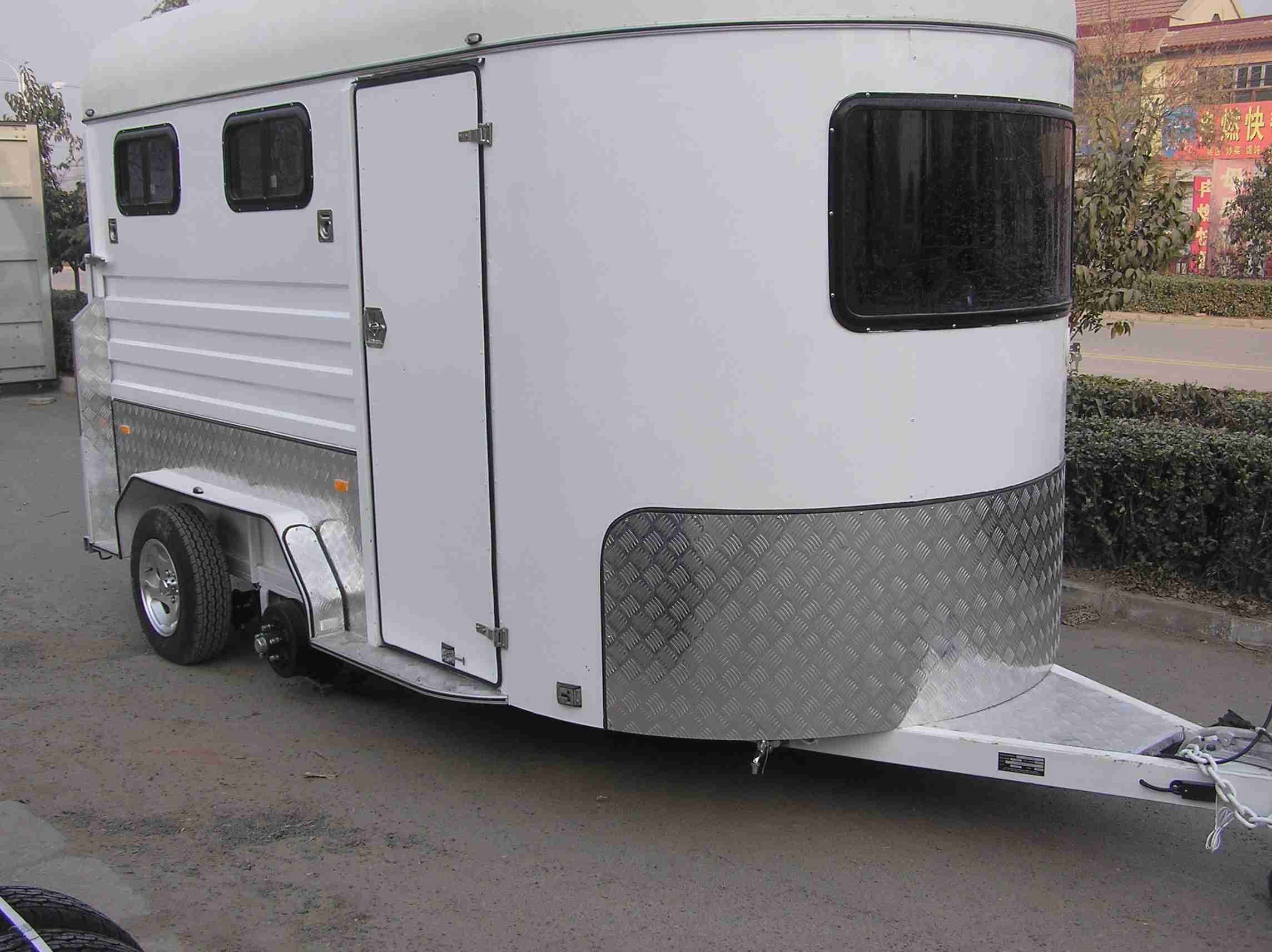 عوامة تحميل زاوية لحصانين