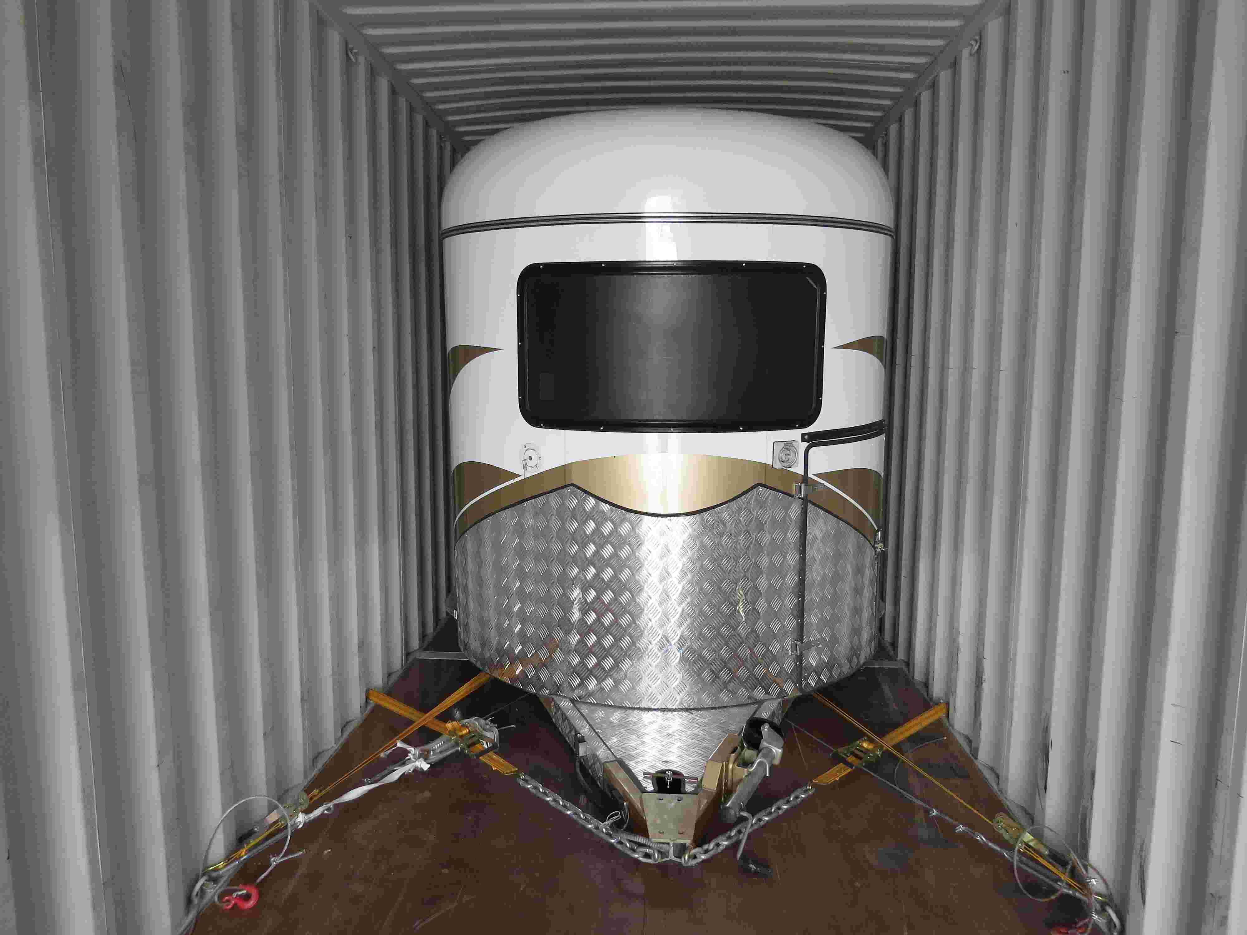 عوامة حصان من النوع الفاخر تتسع لحصانين