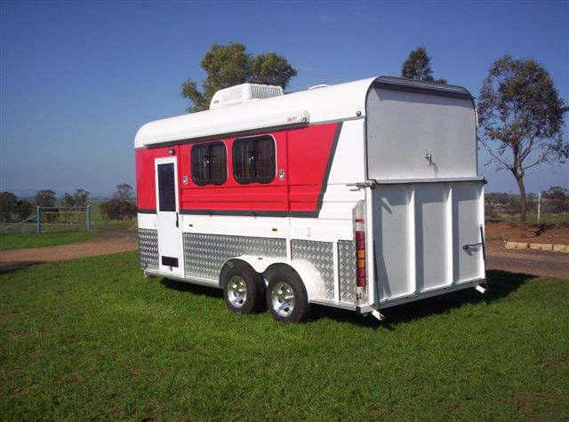 عوامة تحميل زاوية مطولة لحصانين