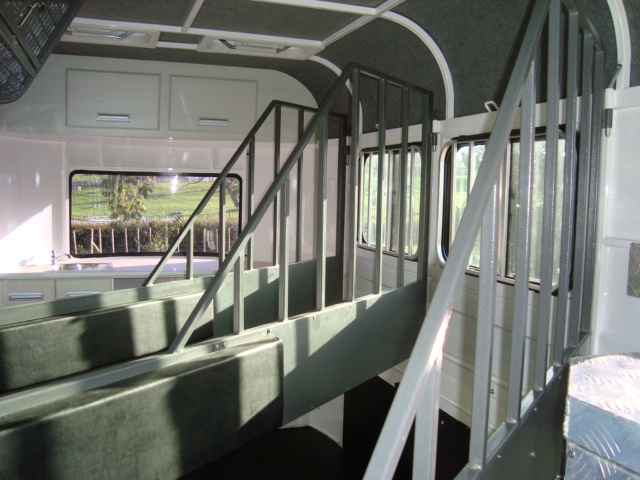 عوامة تحميل زاوية مطولة لحصانين