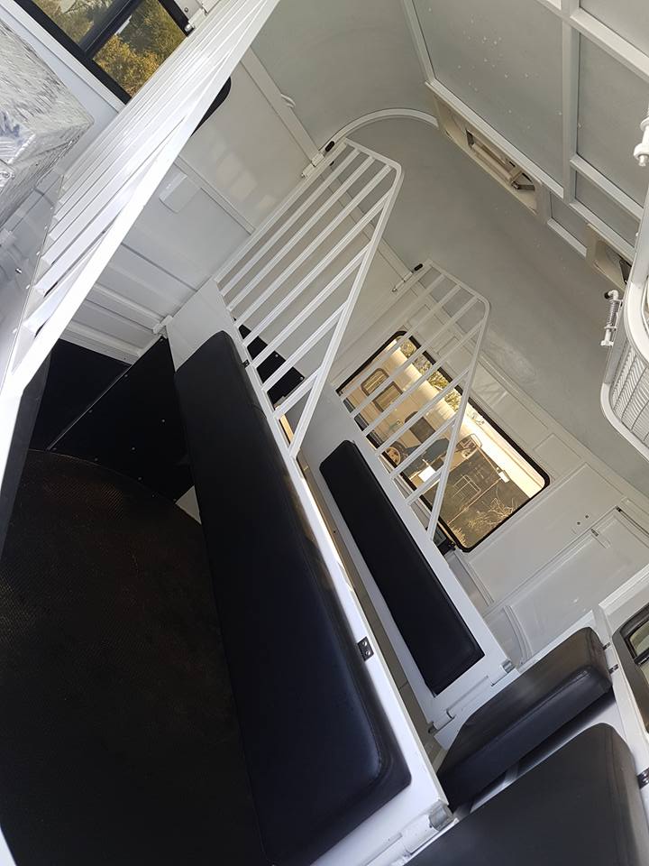 مقطورة حصان ذات تحميل زاوية من النوع القياسي 2 حصان