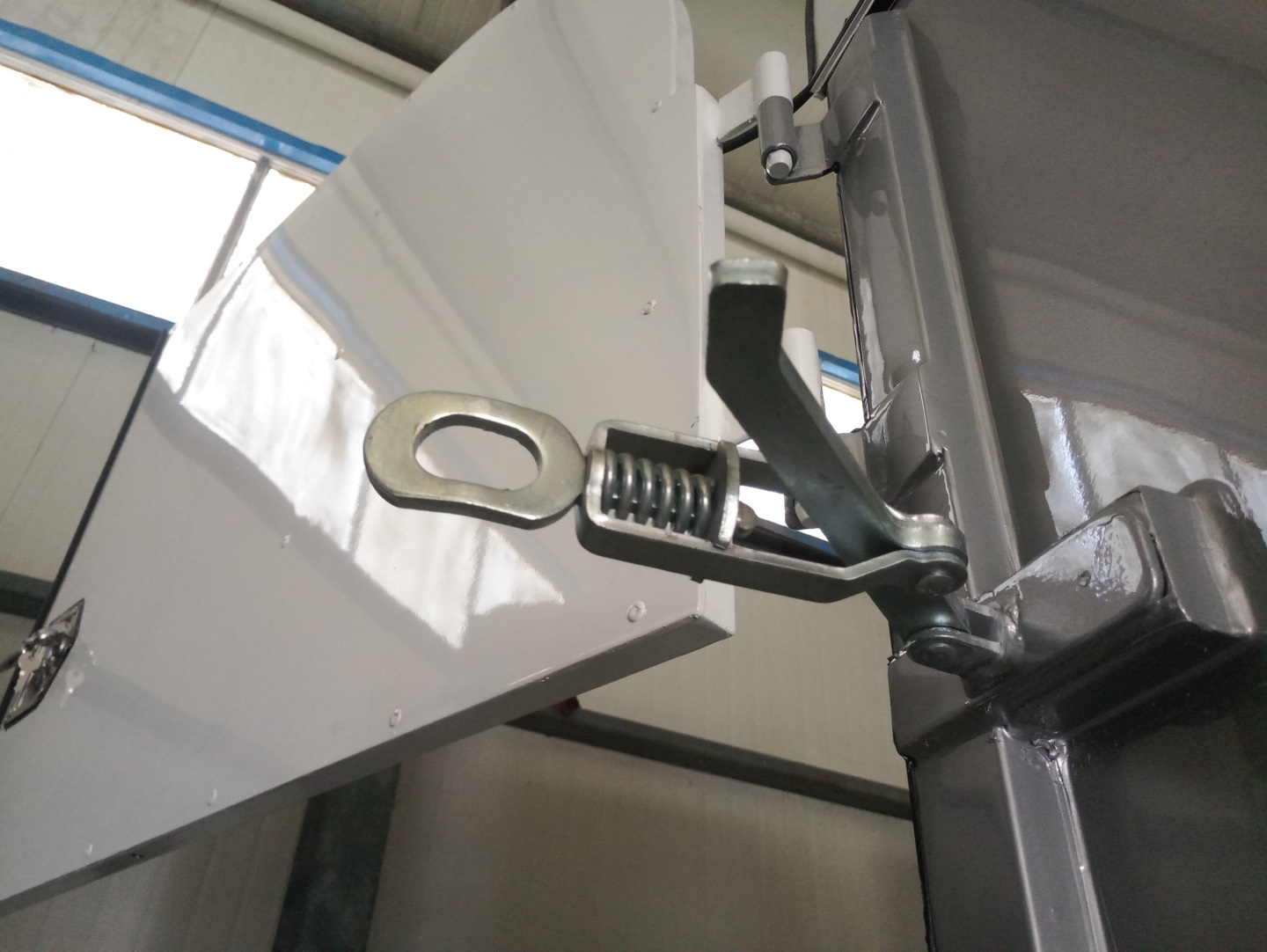 مقطورة حصان من النوع القياسي 2 حصان تحميل مستقيم