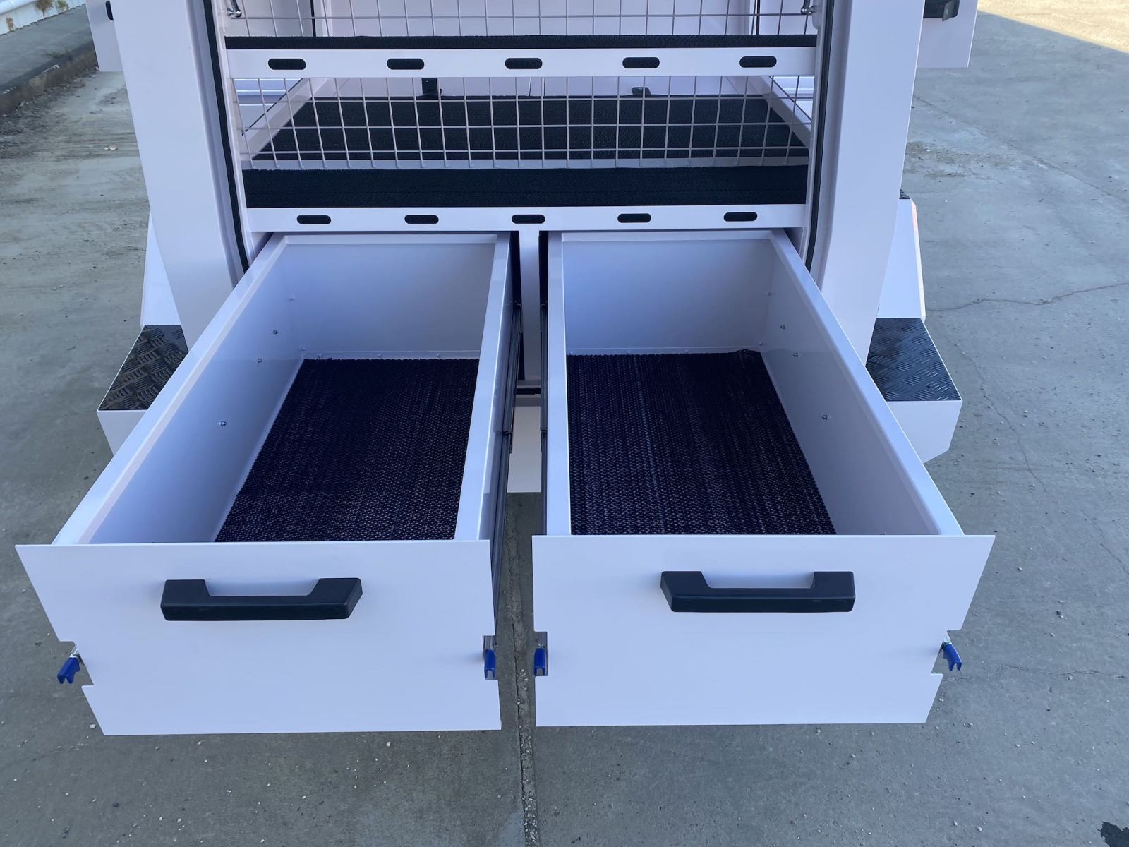 مقطورة Tradie كبيرة ذات محور واحد