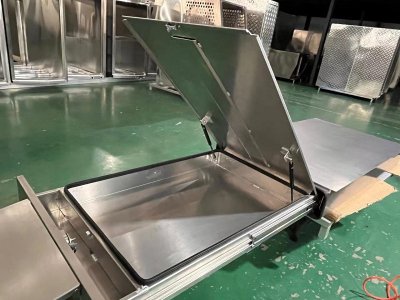 ملحقات مظلة الشاحنة المدمجة